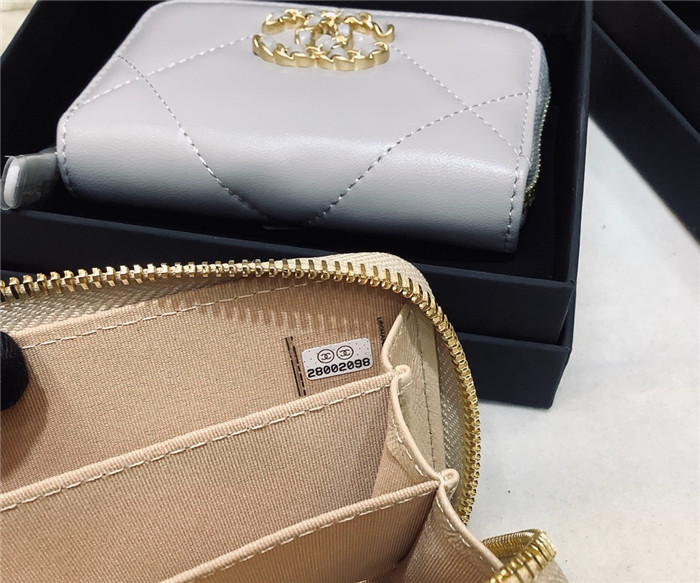 CHANEL 샤넬 지퍼 카드지갑 CA3720-2 신상