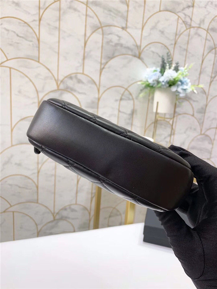 샤넬 파우치 C45013