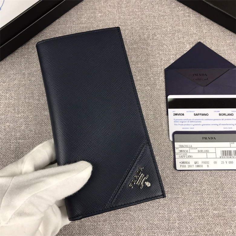 프라다 장지갑 신상 P1050
