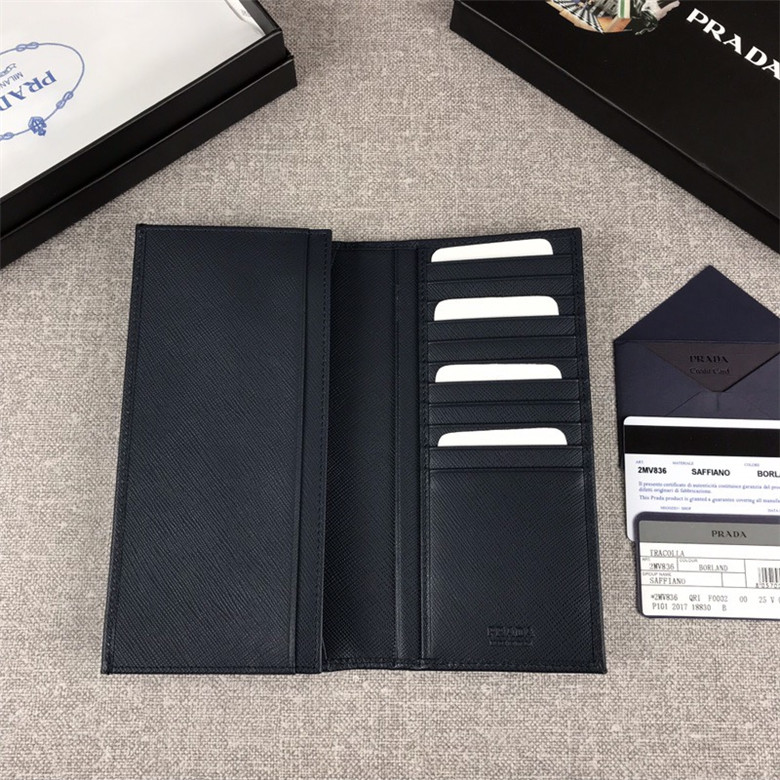 프라다 장지갑 신상 P1050