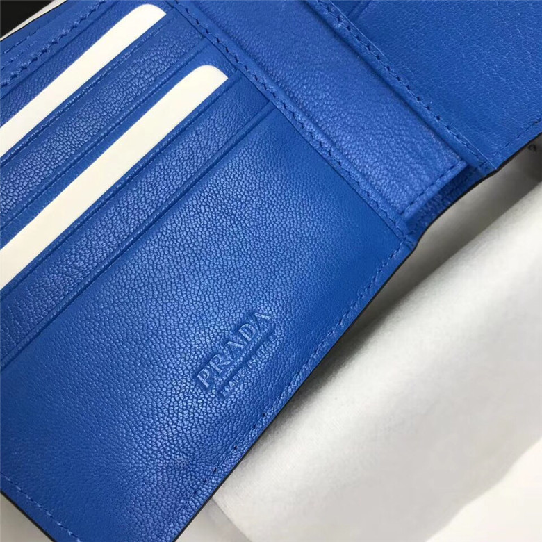 프라다 반지갑 MB0513 신상