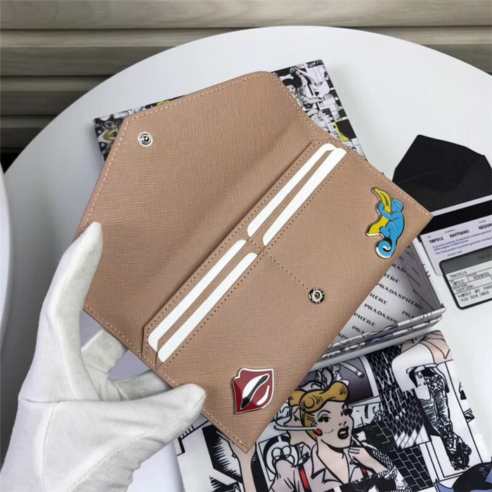 프라다 여성용 장지갑 1MF012 신상