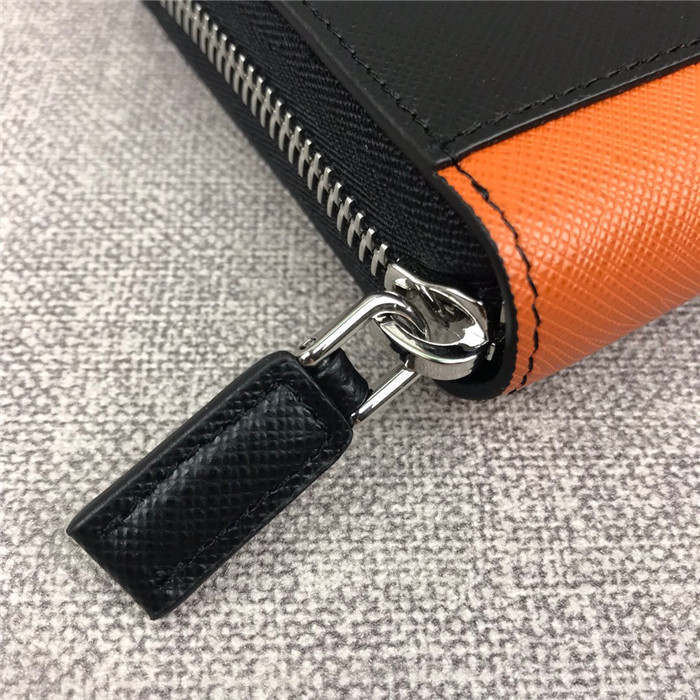 프라다 지퍼 장지갑 2ML317-1 신상