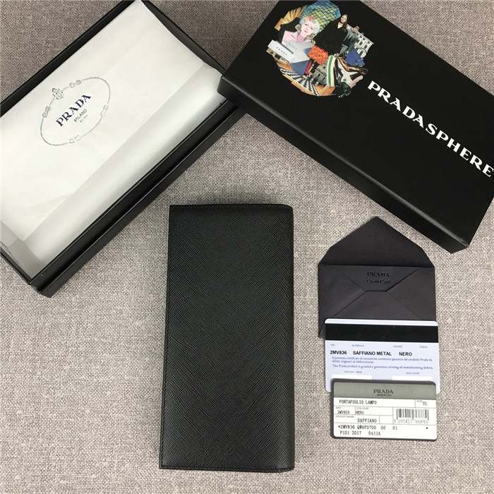 PRADA 프라다 레더 삼각로고 장지갑 2MV836 신상