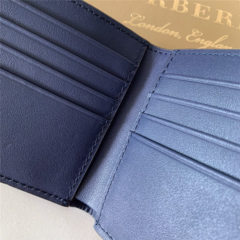 버버리 반지갑 신상 B636355