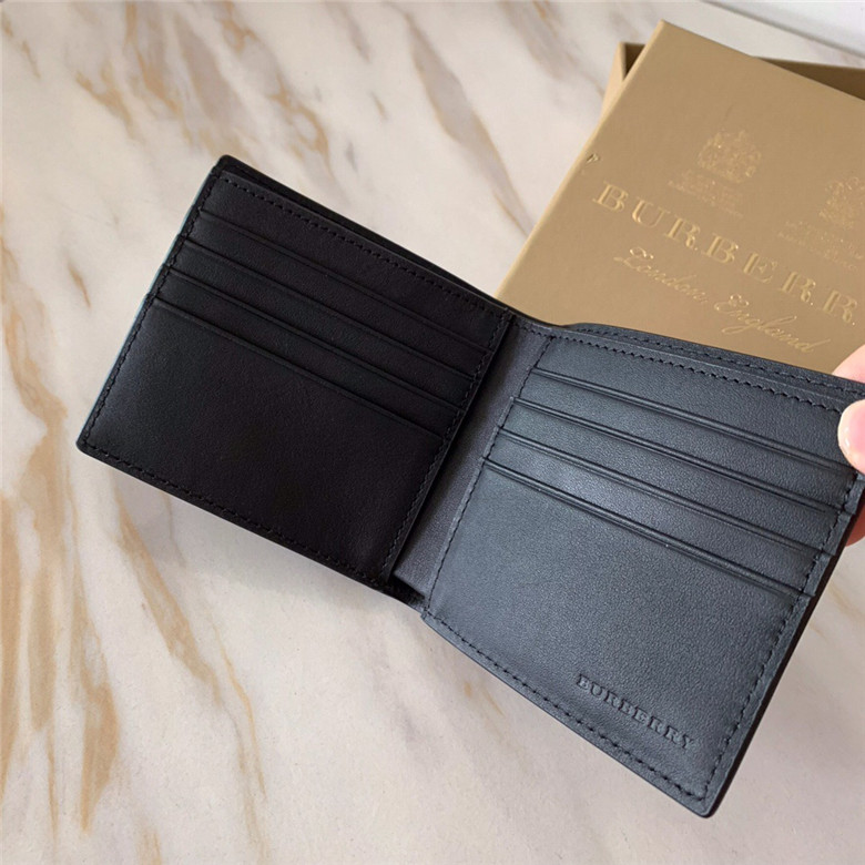 버버리 반지갑 신상 B63633