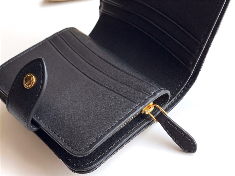  Burberry 버버리 지갑 B1818-4 신상