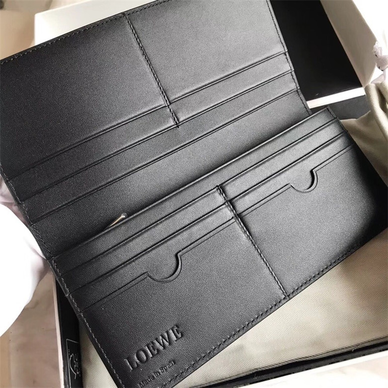 로에베 LONG Horizontal 지갑 L3044