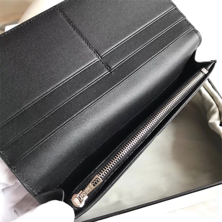 로에베 LONG Horizontal 지갑 L3044