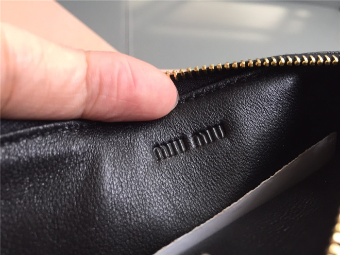 미우미우 카드지갑 5MC446-4 2020/신상