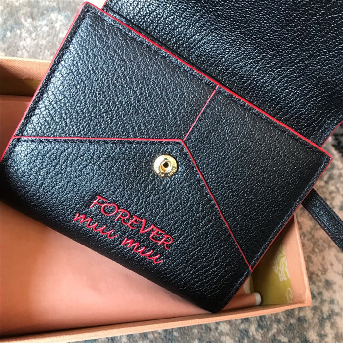 미우미우 FOREVER 지갑 5MH014-2 2020/신상