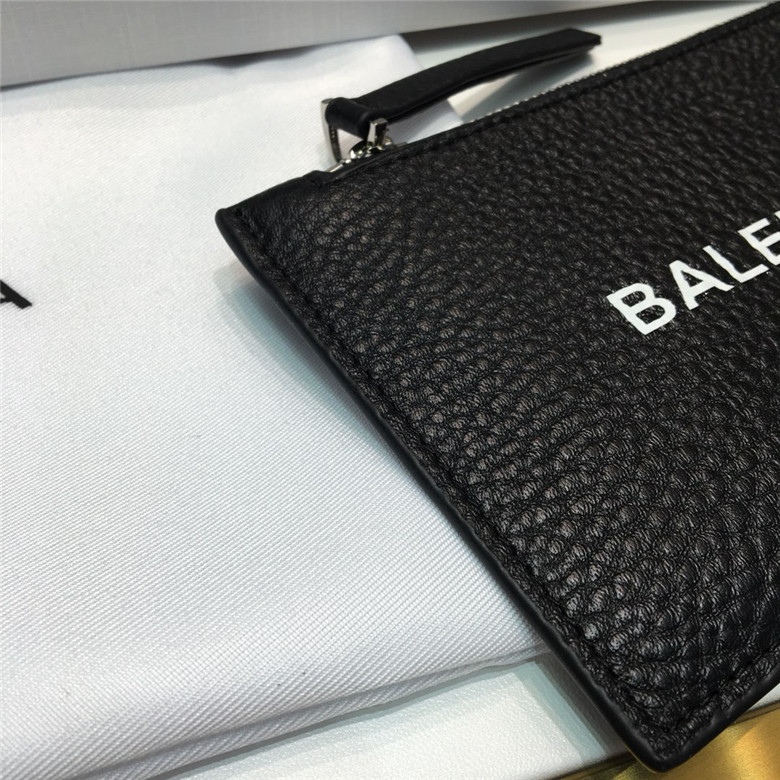 발렌시아가 롱 카드지갑 신상 B6533