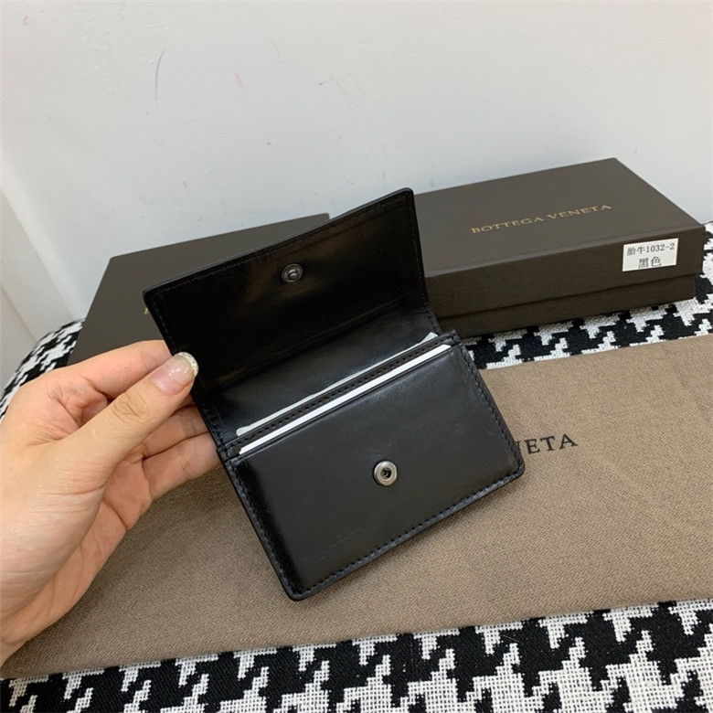보테가 동전&카드지갑 BV9132 신상