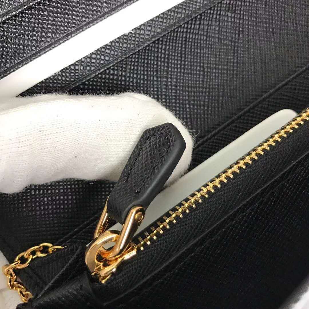 Prada 프라다 신상 장지갑 블랙