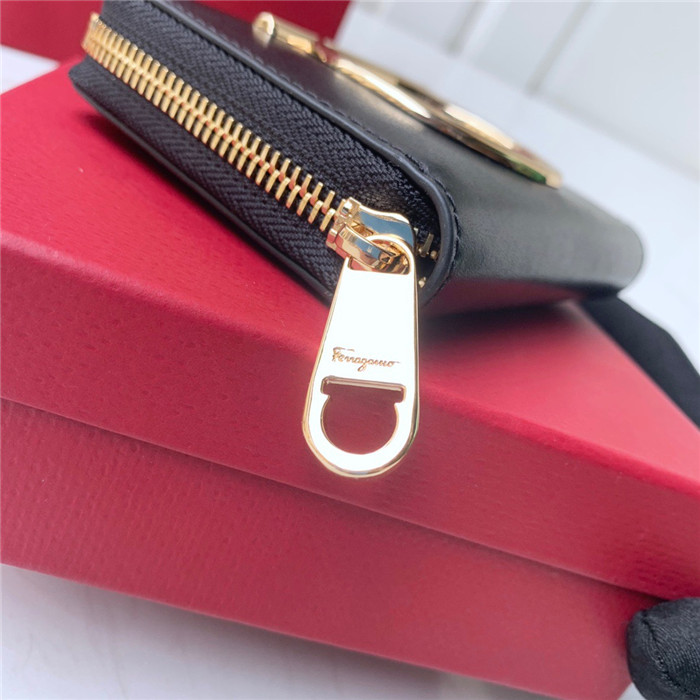  Ferragamo 페레가모 지퍼 반지갑