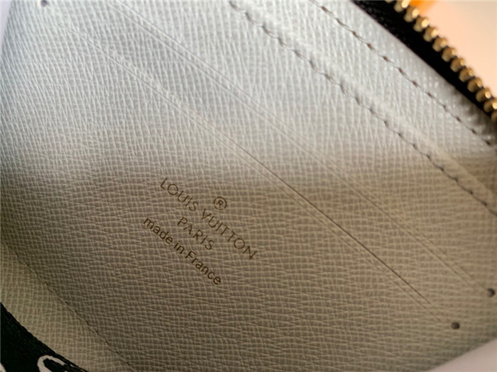  Louis Vuitton 루이비통 크래프티 지피 코인 지갑