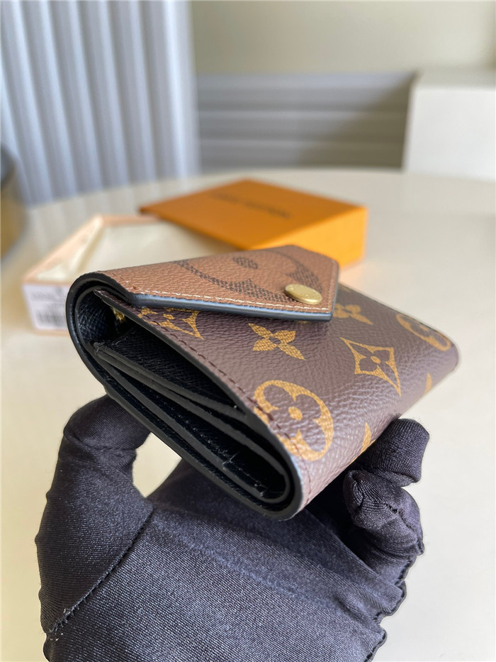  LOUIS VUITTON 루이비통 조에 월릿 M80725