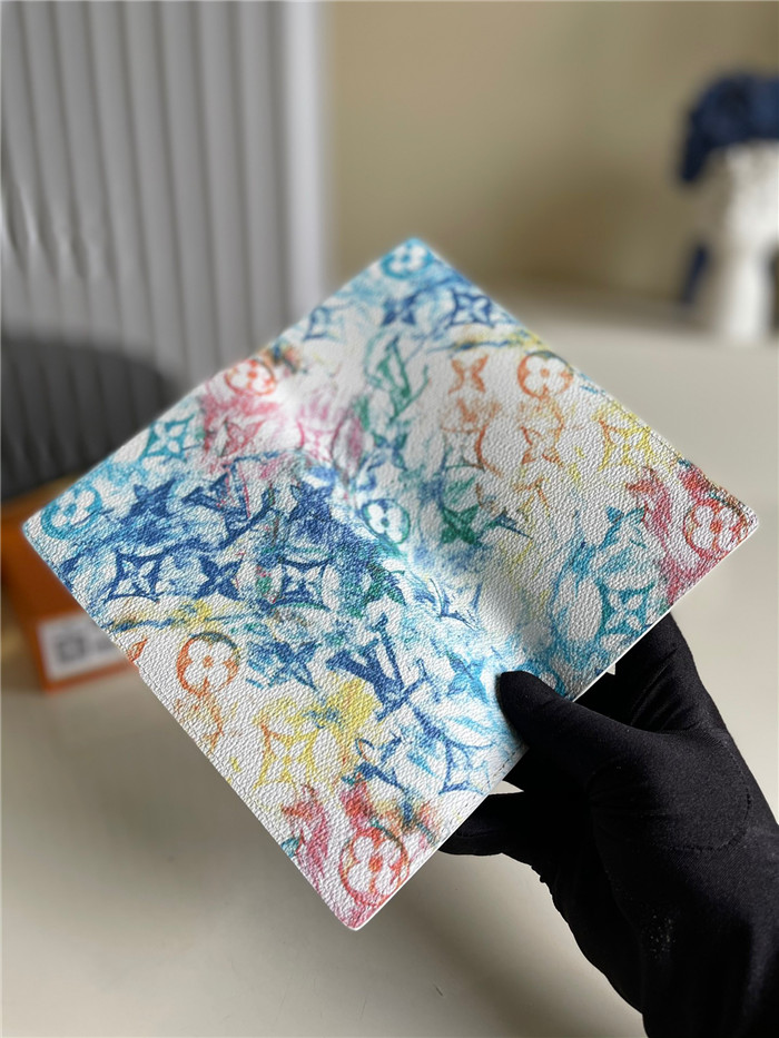 LOUIS VUITTON  루이비통 워터컬러 멀티 윌릿 장지갑 M8046