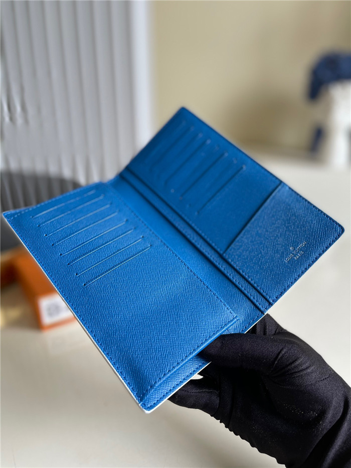 LOUIS VUITTON  루이비통 워터컬러 멀티 윌릿 장지갑 M8046