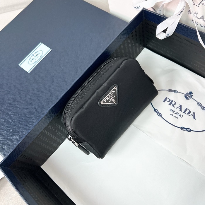 PRADA 프라다 남/녀 리나일론 키트 1NA33