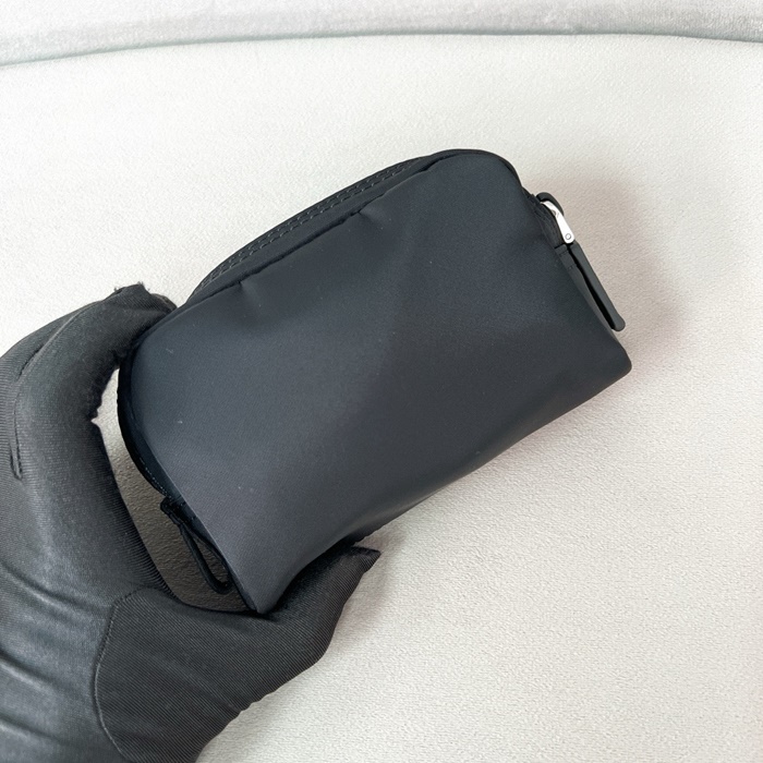 PRADA 프라다 남/녀 리나일론 키트 1NA33