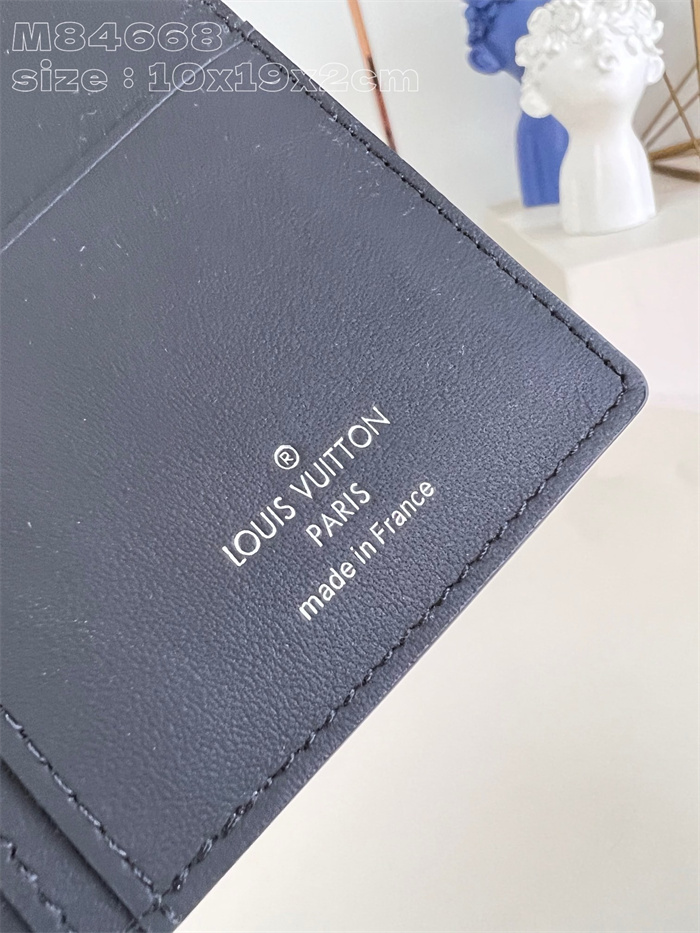 LOUIS VUITTON 루이비통 장지갑 M84668 2024/신상