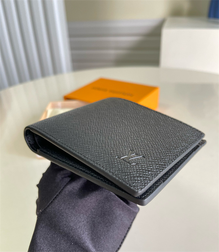 LOUIS VUITTON 루이비통 멀티플 반지갑 M60895 2024/신상