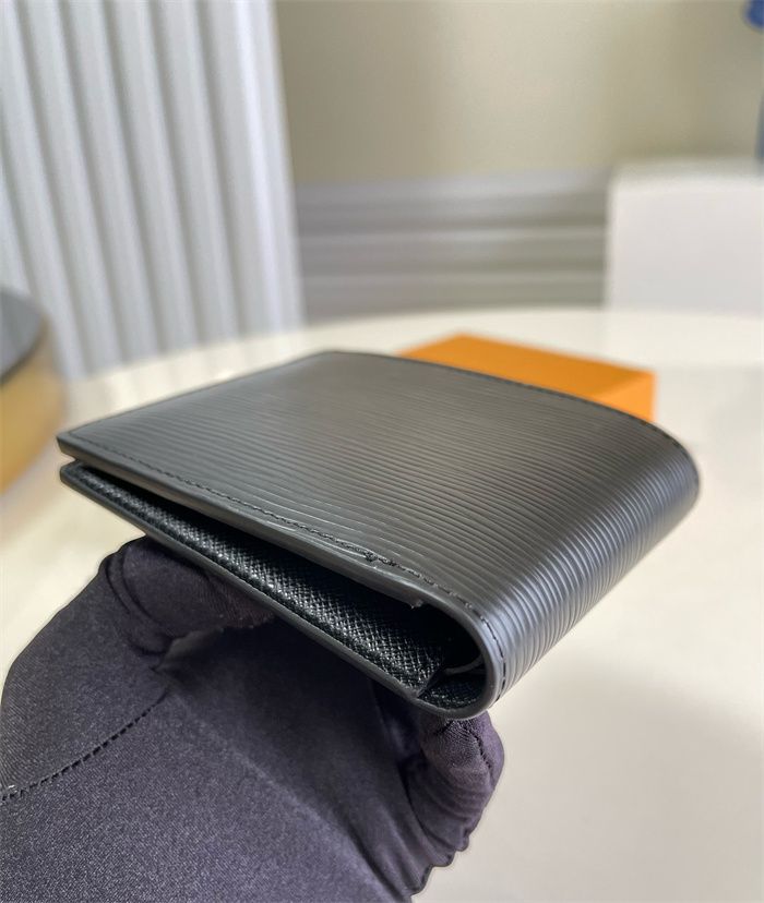 LOUIS VUITTON 루이비통 멀티플 반지갑 M60895 2024/신상