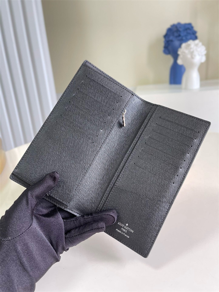 LOUIS VUITTON 루이비통 브라짜 장지갑 M66540 2024/신상