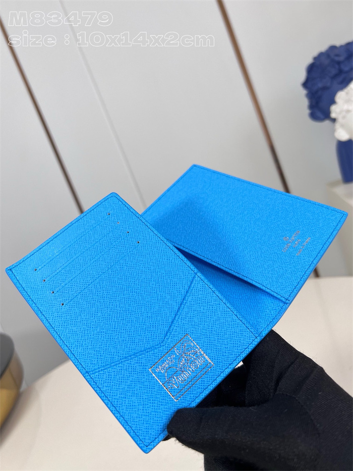 LOUIS VUITTON 루이비통 패스포트 커버 여권지갑 M83479 2024/신상