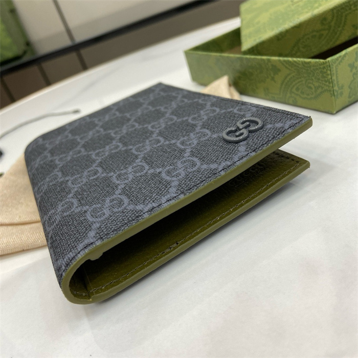 GUCCI 구찌 GG 슈프림 여권지갑 795229 2024/신상
