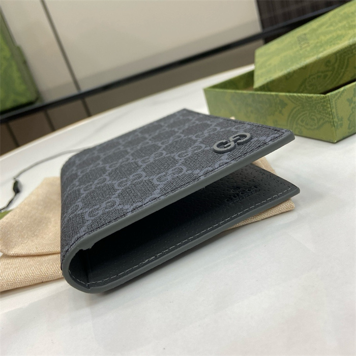 GUCCI 구찌 GG 슈프림 여권지갑 795229 2024/신상