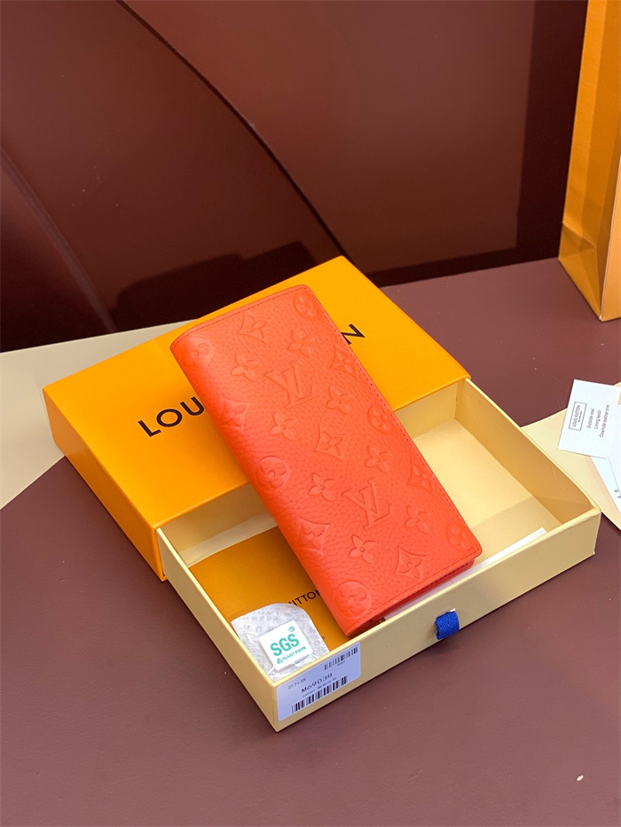 LOUIS VUITTON 루이비통 브라짜 장지갑 M69038 2024/신상