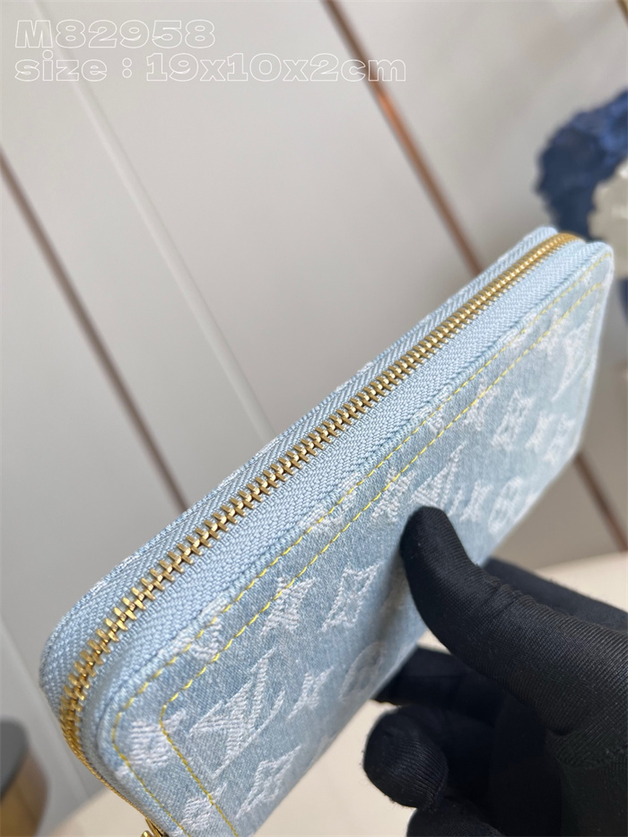 LOUIS VUITTON 루이비통 지피 데님 장지갑 M82958 2024/신상