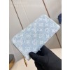 LOUIS VUITTON 루이비통 지피 데님 장지갑 M82958 2024/신상