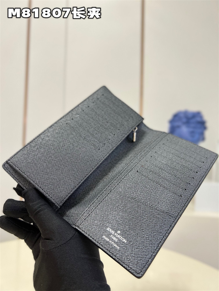 LOUIS VUITTON 루이비통 브라짜 장지갑 M81807 2024/신상