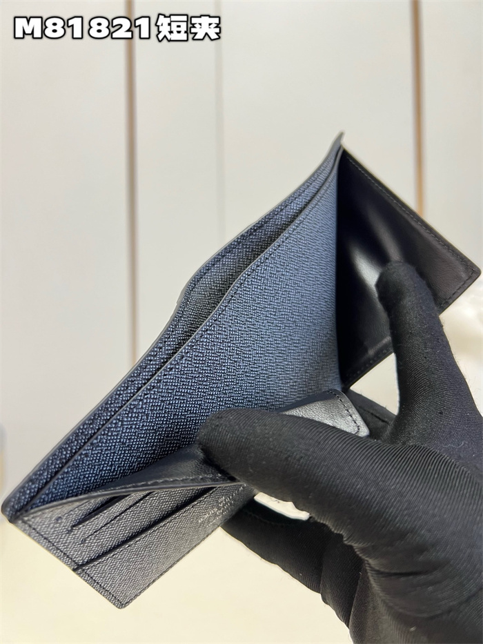 LOUIS VUITTON 루이비통 슬렌더 반지갑 M81821 2024/신상