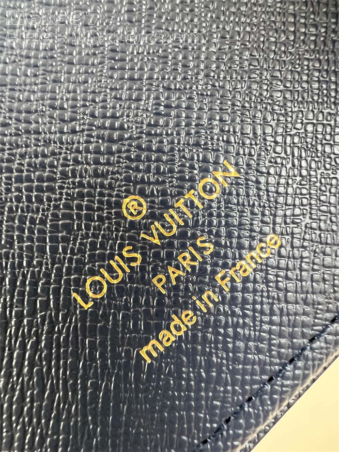 LOUIS VUITTON 루이비통 브라짜 장지갑 M61697 2024/신상