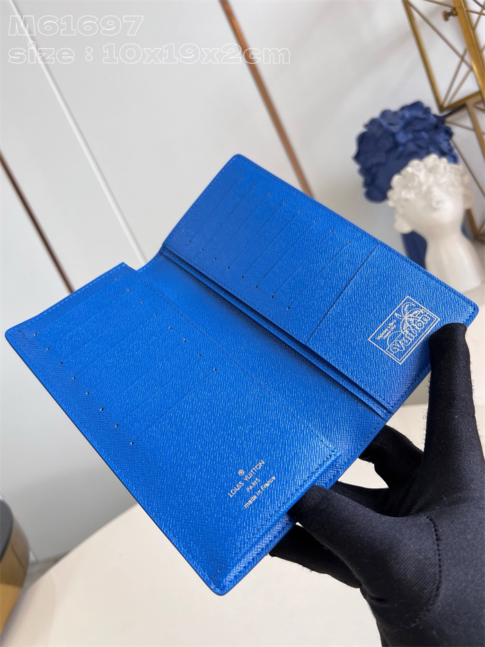 LOUIS VUITTON 루이비통 브라짜 장지갑 M61697 2024/신상