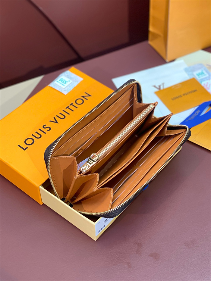 LOUIS VUITTON 루이비통 장지갑 M11702 2024/신상
