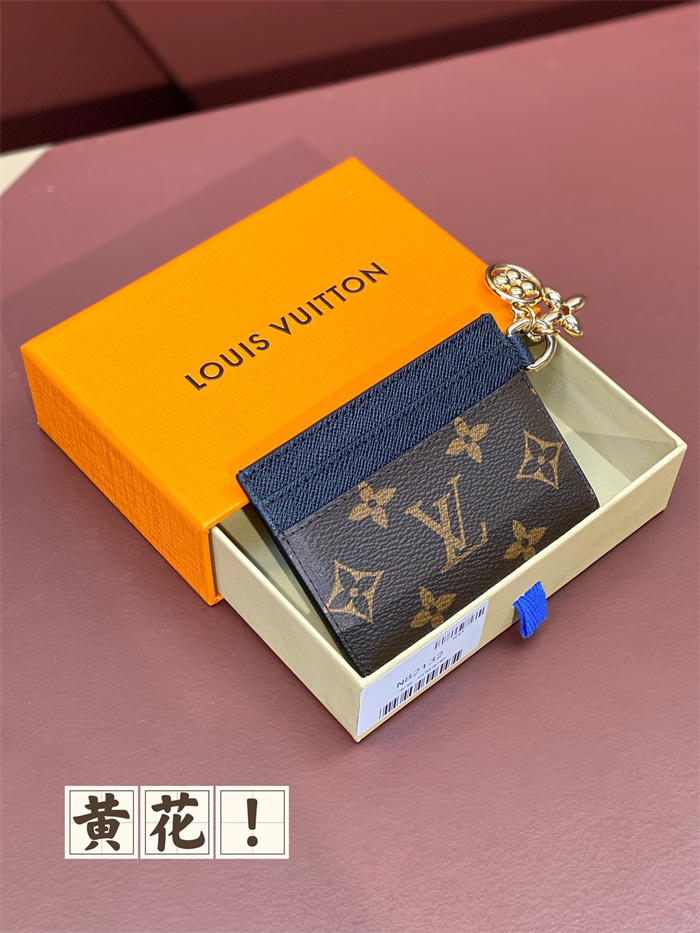 LOUIS VUITTON 루이비통 홀더 앙프렝뜨 카드/명함지갑 M82132 2024/신상