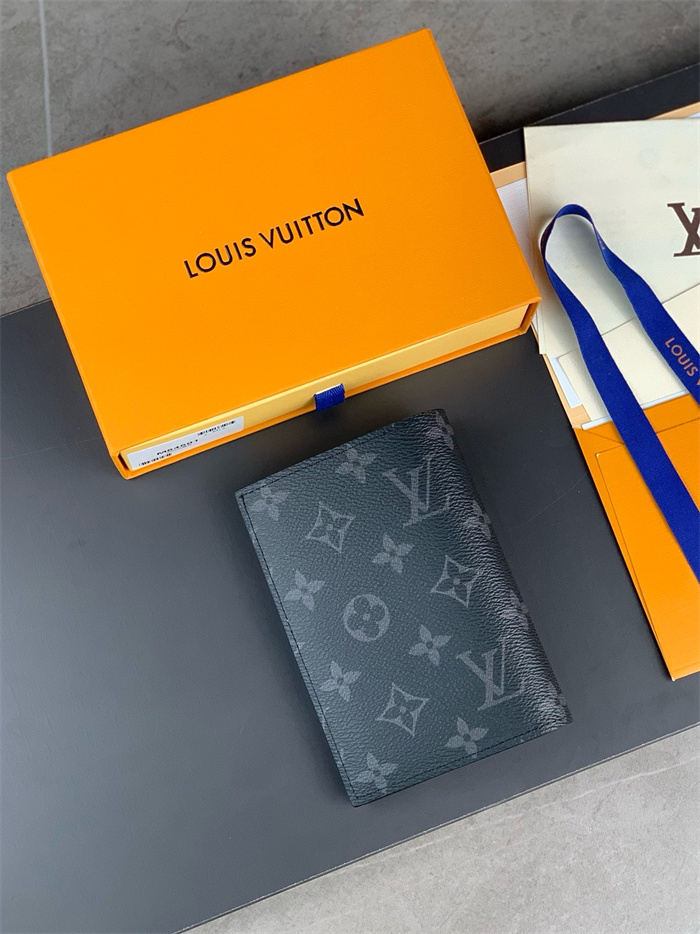 LOUIS VUITTON 루이비통 패스포트 여권지갑 M64501 2024/신상 2COLOR