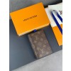 LOUIS VUITTON 루이비통 패스포트 여권지갑 M64501 2024/신상 2COLOR