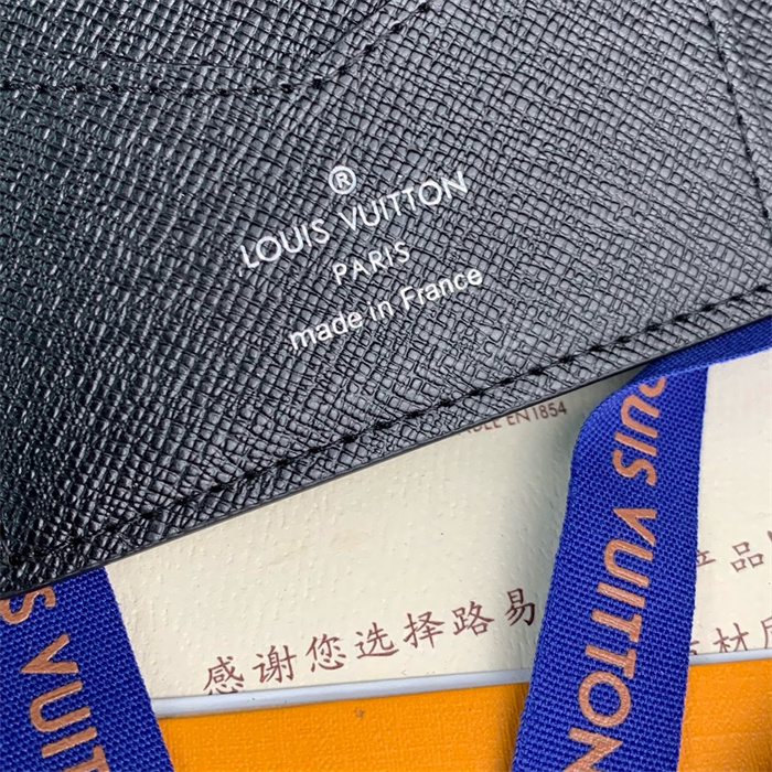 LOUIS VUITTON 루이비통 패스포트 여권지갑 N64411 2024/신상 2COLOR