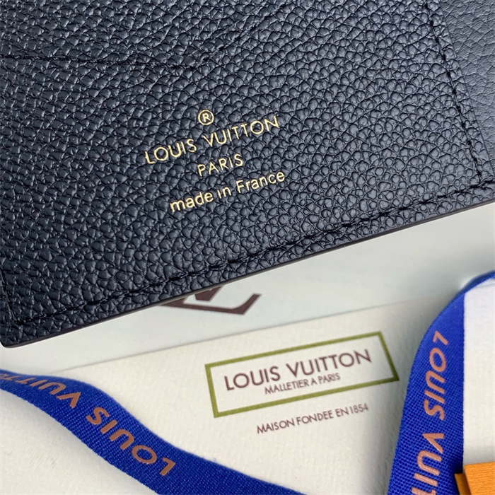 LOUIS VUITTON 루이비통 패스포트 여권지갑 M63914 2024/신상