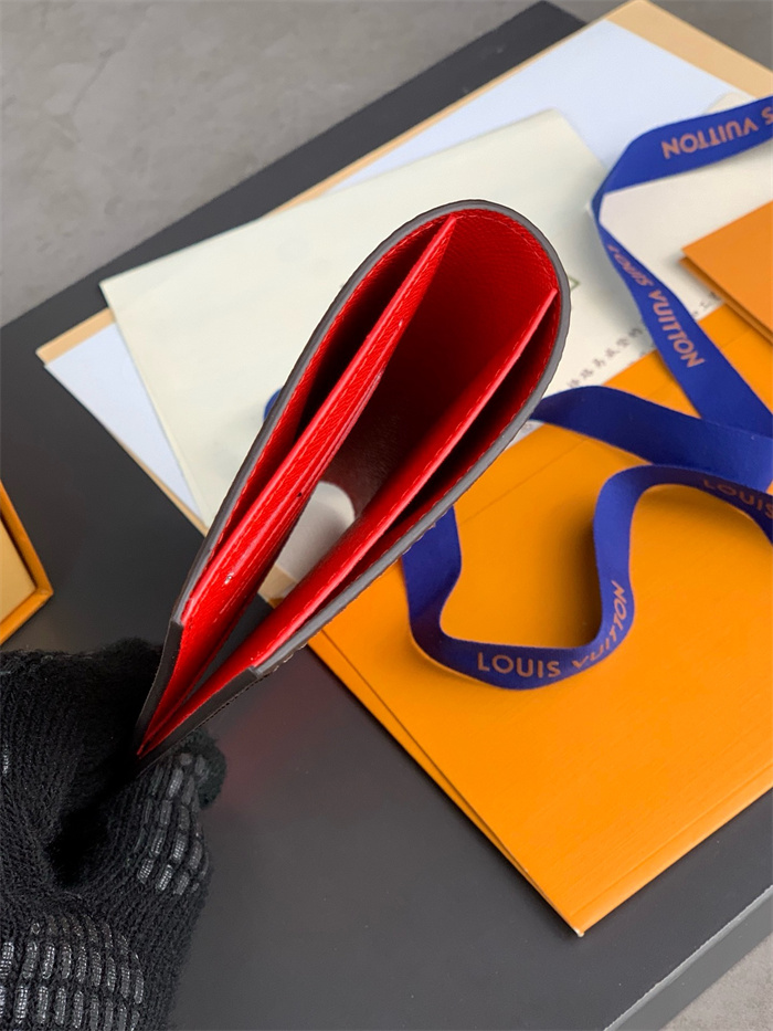 LOUIS VUITTON 루이비통 패스포트 여권지갑 M63486 2024/신상