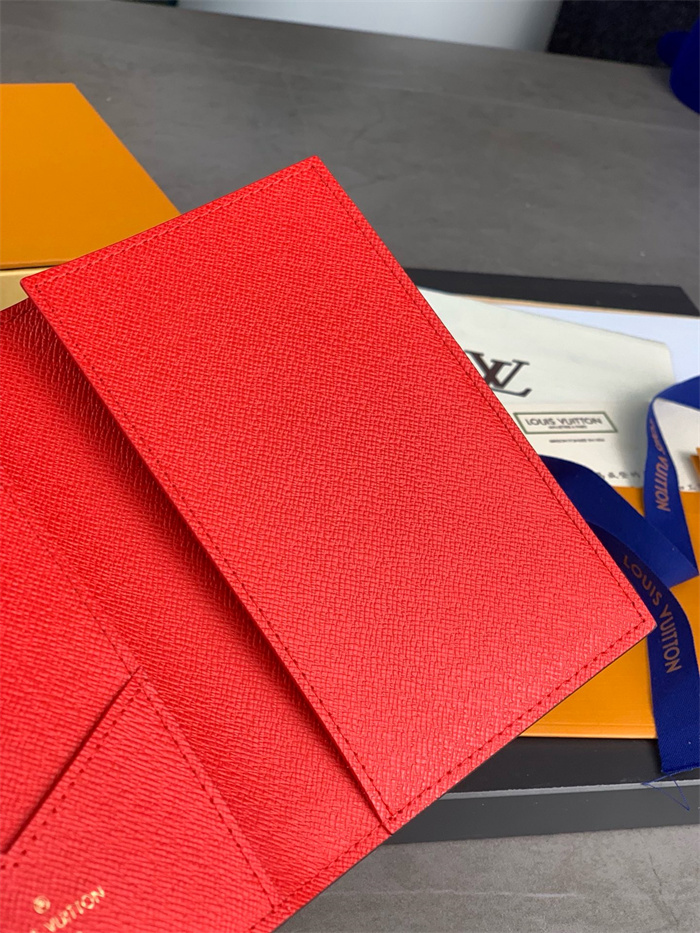 LOUIS VUITTON 루이비통 패스포트 여권지갑 M62089 2024/신상
