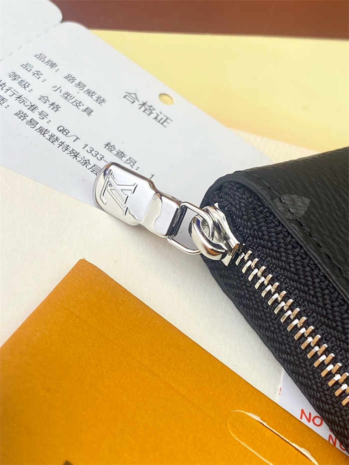 LOUIS VUITTON 루이비통 카드/명함지갑 M61662 2024/신상