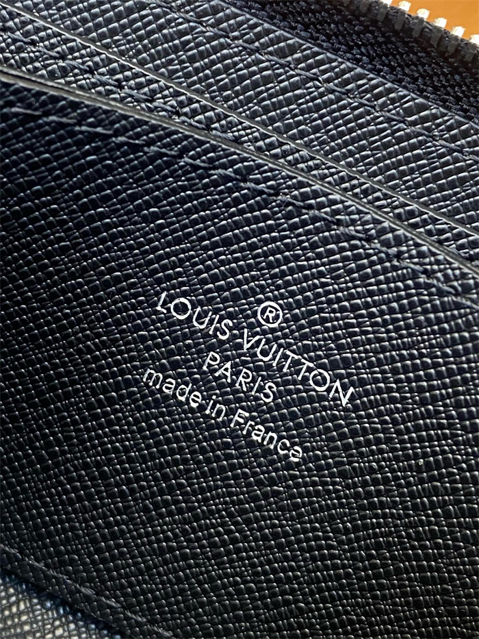 LOUIS VUITTON 루이비통 카드/명함지갑 M61662 2024/신상