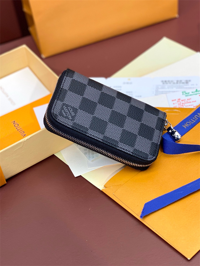 LOUIS VUITTON 루이비통 카드/명함지갑 M61662 2024/신상